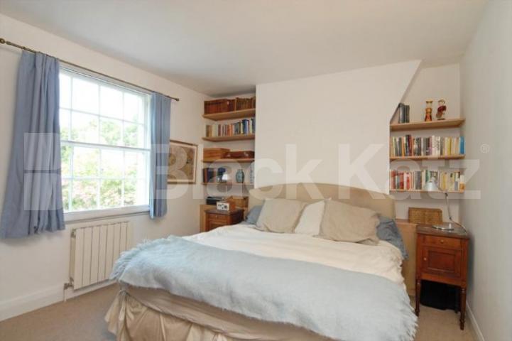 			NEW INSTRUCTION!, 2 Bedroom, 1 bath, 1 reception House			 Leighton Road, KENTISH TOWN